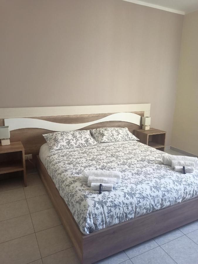 B&B Aereostation Lamezia Terme Exterior photo
