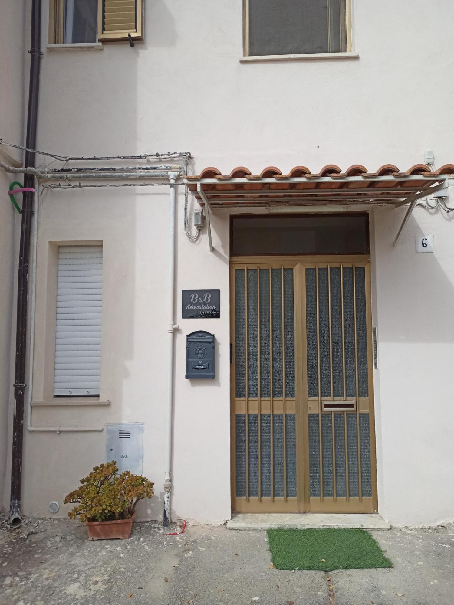 B&B Aereostation Lamezia Terme Exterior photo
