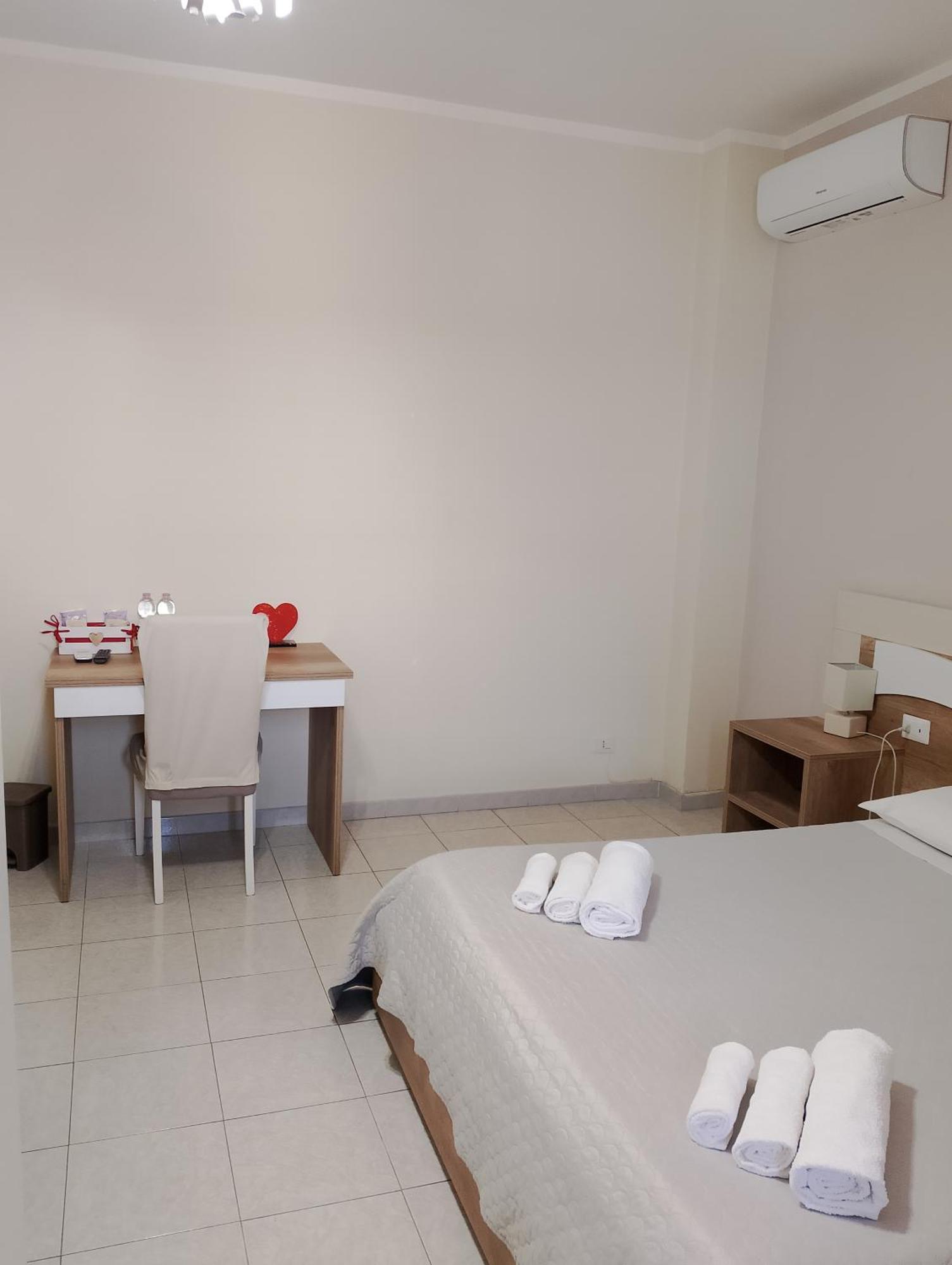 B&B Aereostation Lamezia Terme Exterior photo